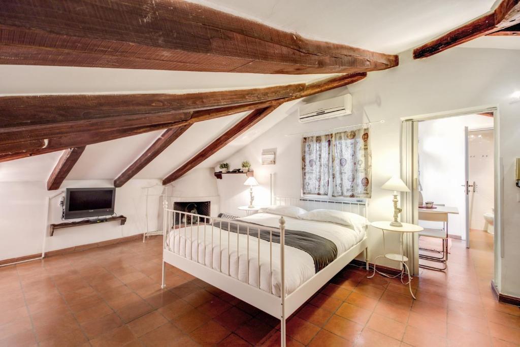 Bed & Breakfast The Vault 2*